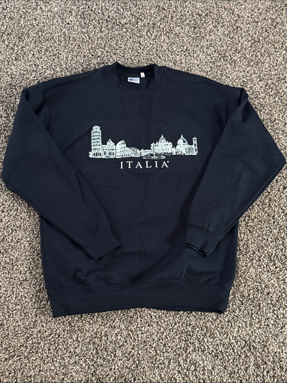 Italina Black Crewneck Sweater with White Italia Skyline Graphic
